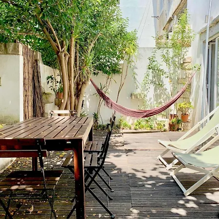 Quiet And Charming - With Yard, Center Apartamento *