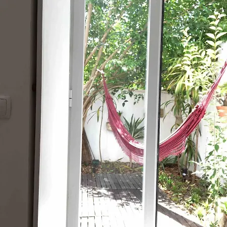 Apartamento Quiet And Charming - With Yard, Center Lisboa